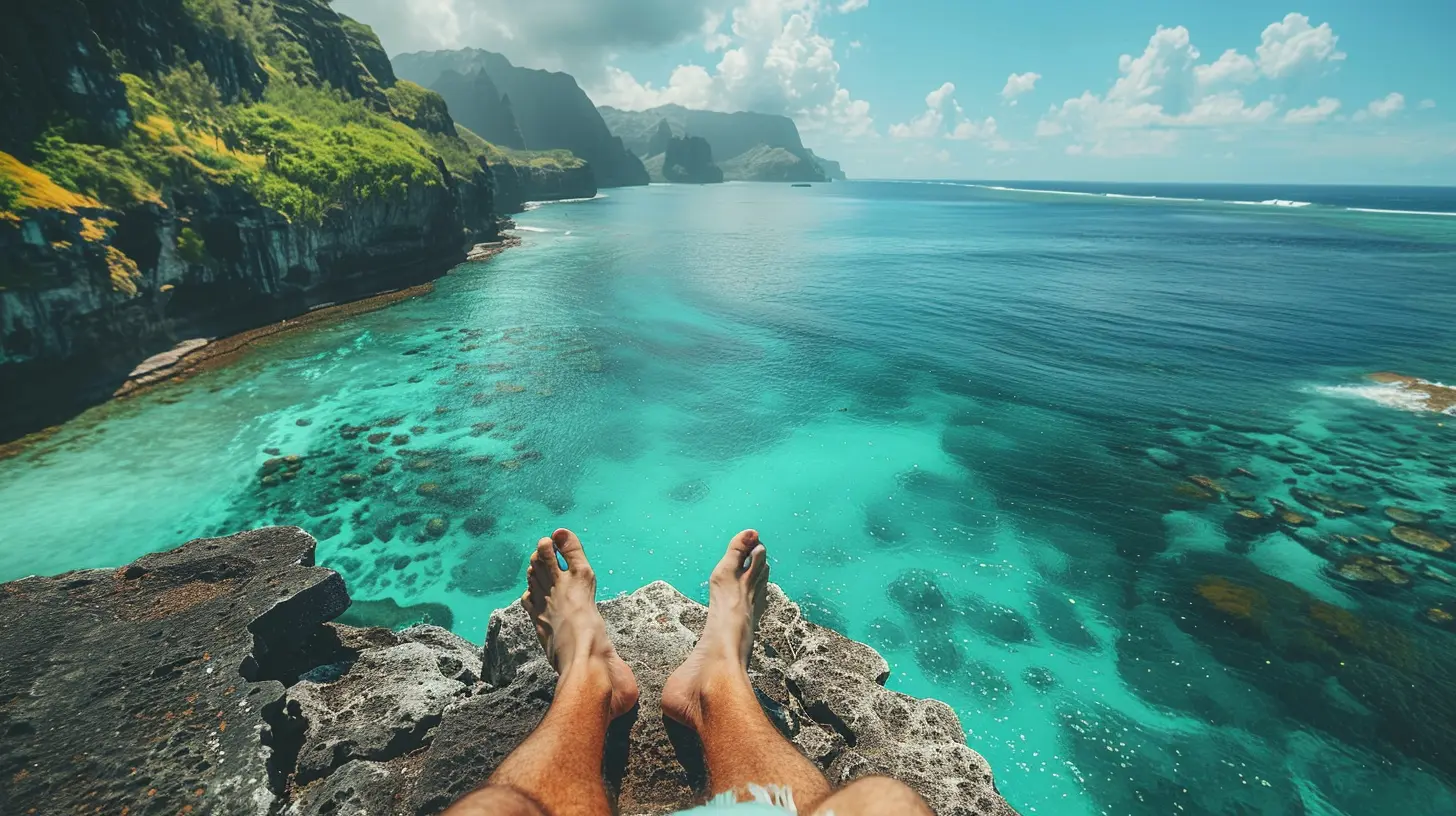 Top Websites and Apps to Score the Best Travel Discounts